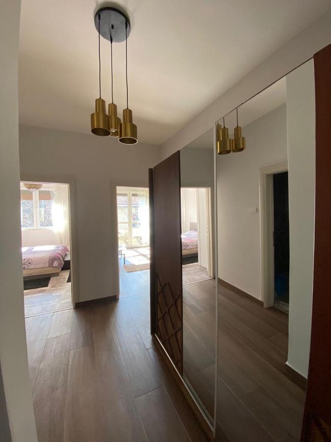 Apartmani Vila Cetinje Ngoại thất bức ảnh